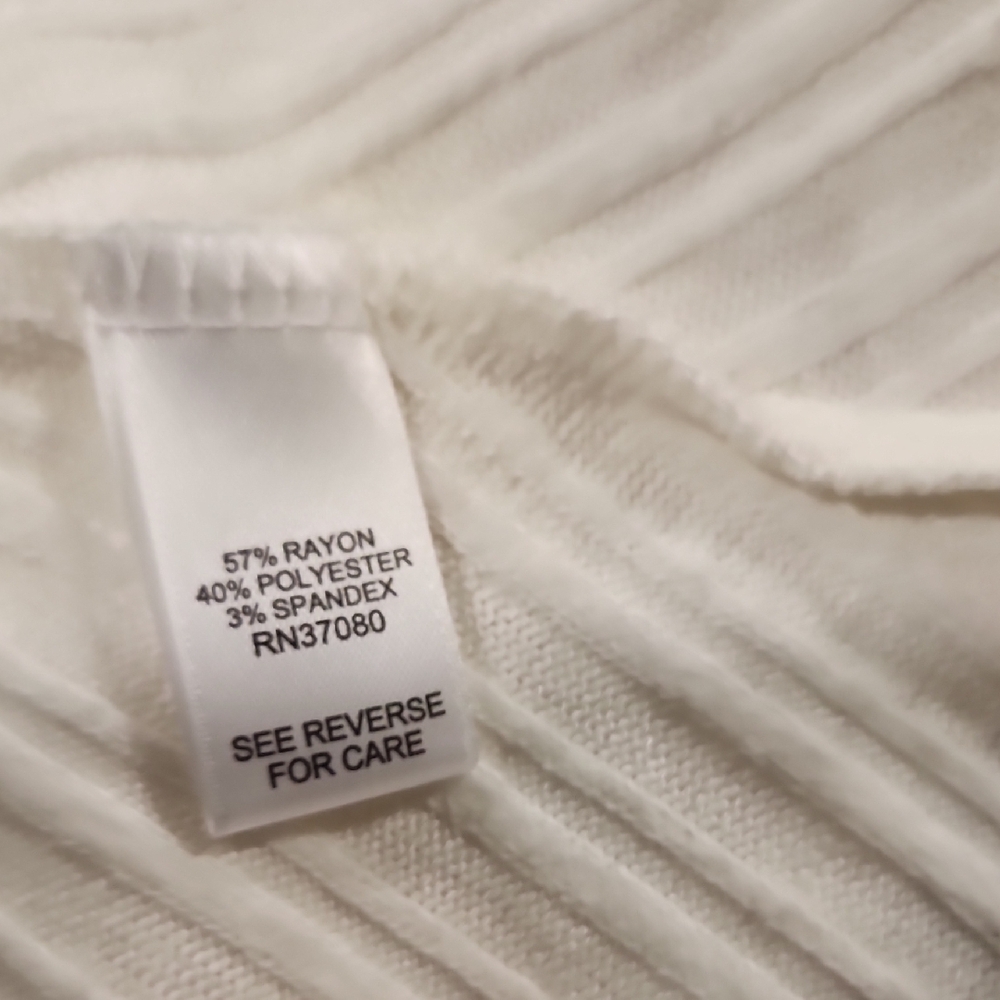 Cato Ribbed Knit Top - Picture 7 of 8